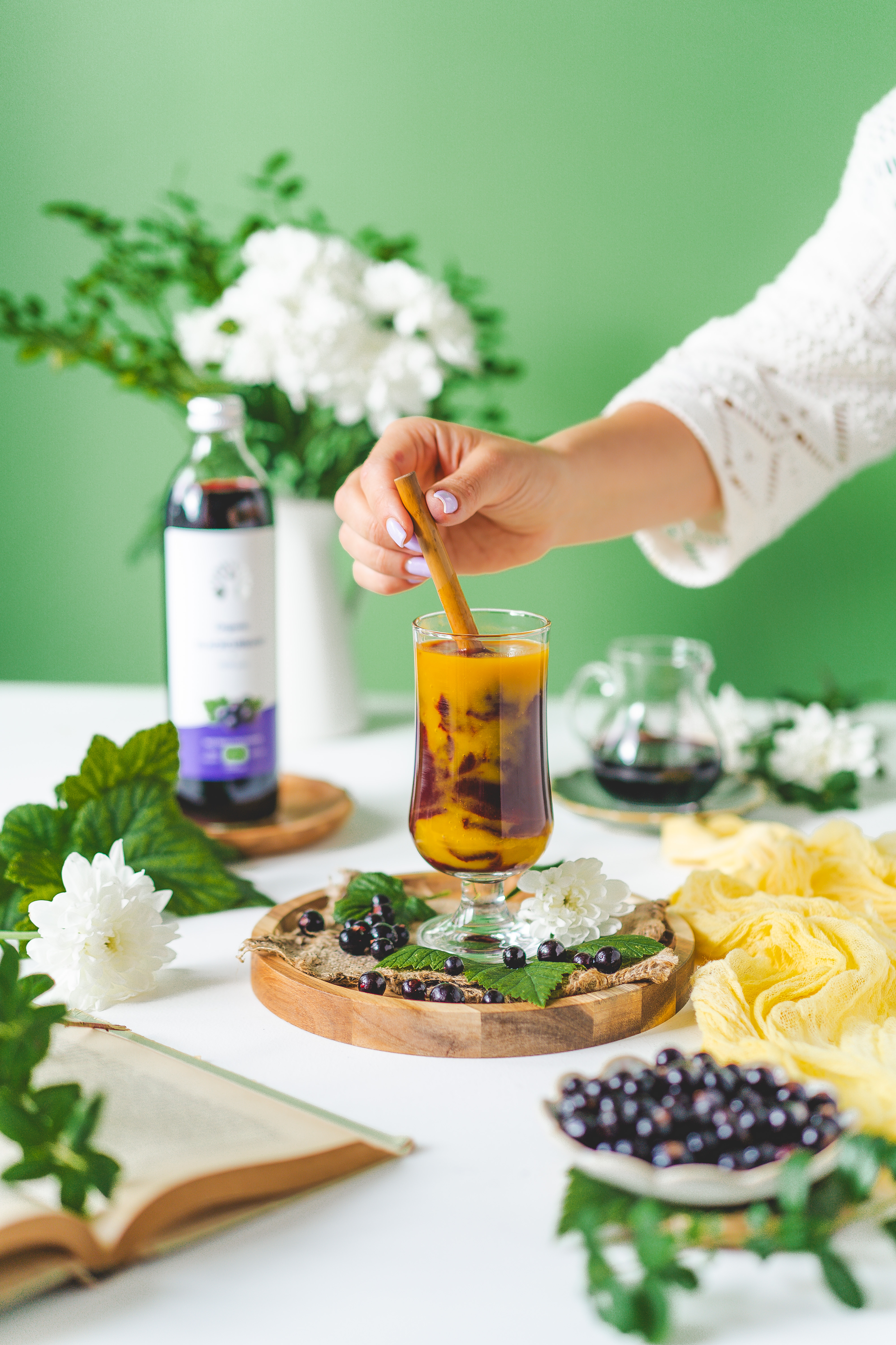 LOOV BIO 100% čistá šťáva z černého rybízu 500 ml