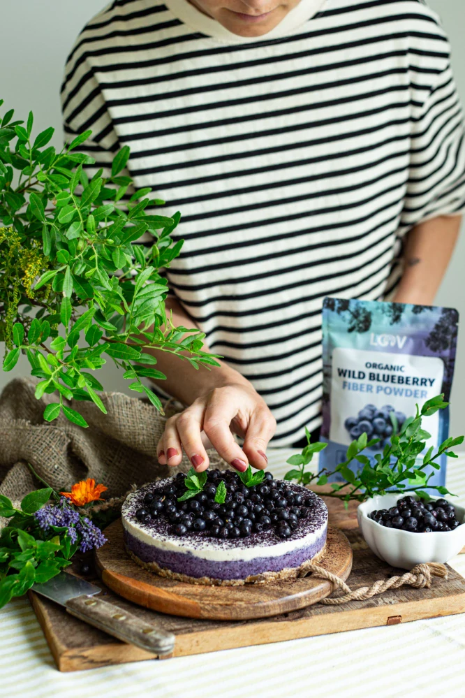 LOOV BIO divoká borůvka sušená vzduchem bohatá na vlákninu 100 g